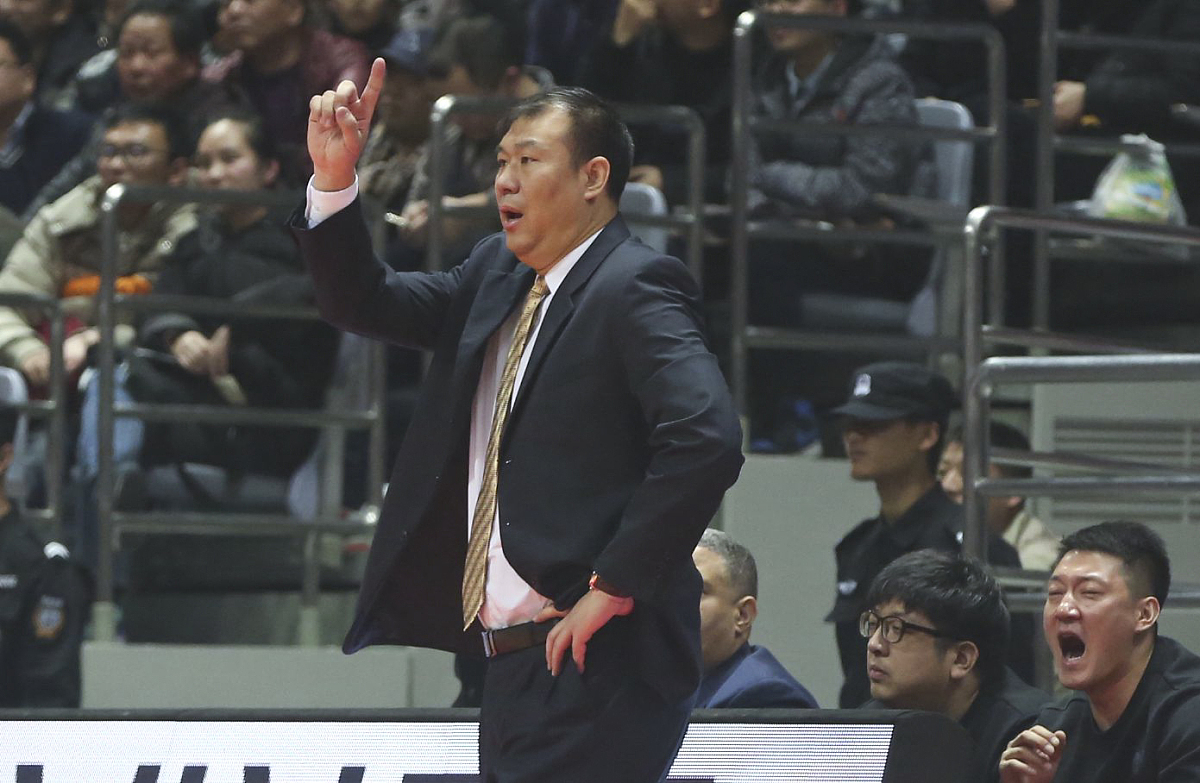 开云下载-篮球比赛中涌现出一批年轻的新星