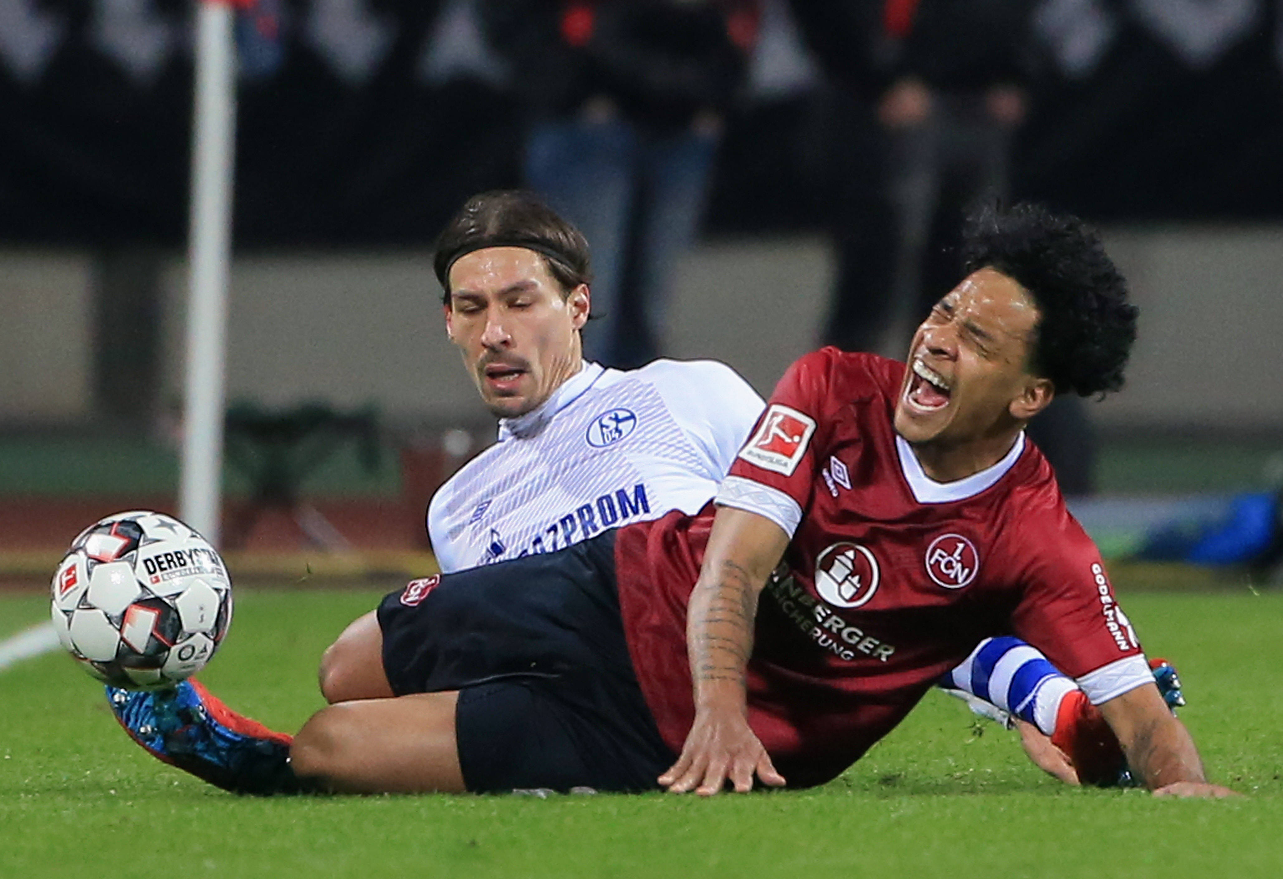 开云体育在线-沙尔克在赛季首战大获全胜，势不可挡的简单介绍