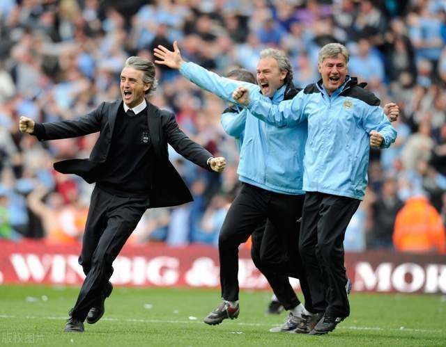 包含博尔顿小胜斯托克城，重新点燃保级希望的词条