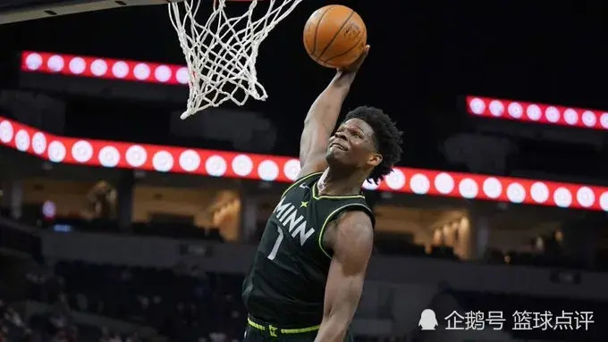 新秀表现异常突出,球队前景一片光明的简单介绍 新秀表现异常突出,球队前景一片光明的简单介绍