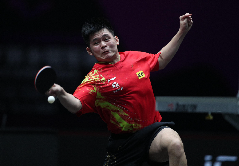 精彩瞬间重温，豪门对决扣人心弦的简单介绍