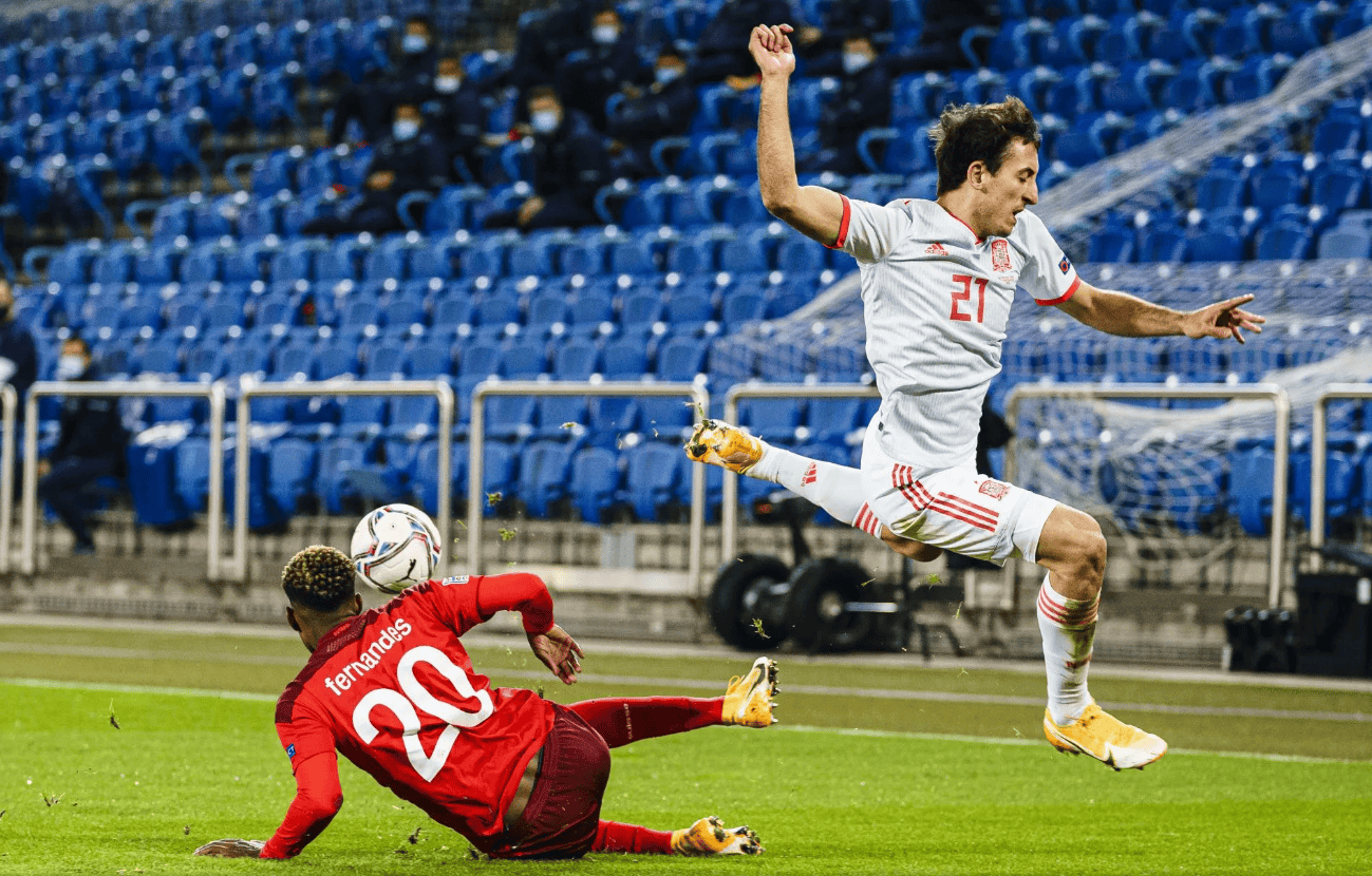 西班牙大比分战胜强敌，晋级半决赛