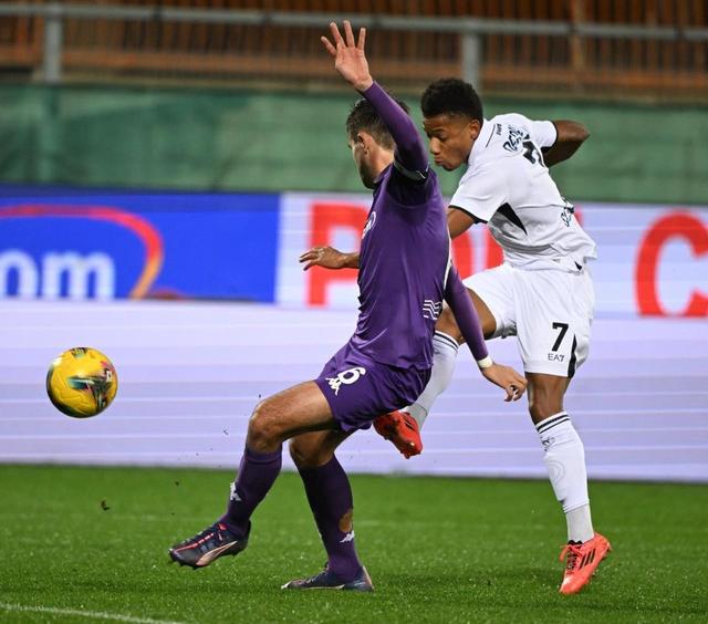 意甲联赛再度掀起狂热，激烈角逐不停歇的简单介绍