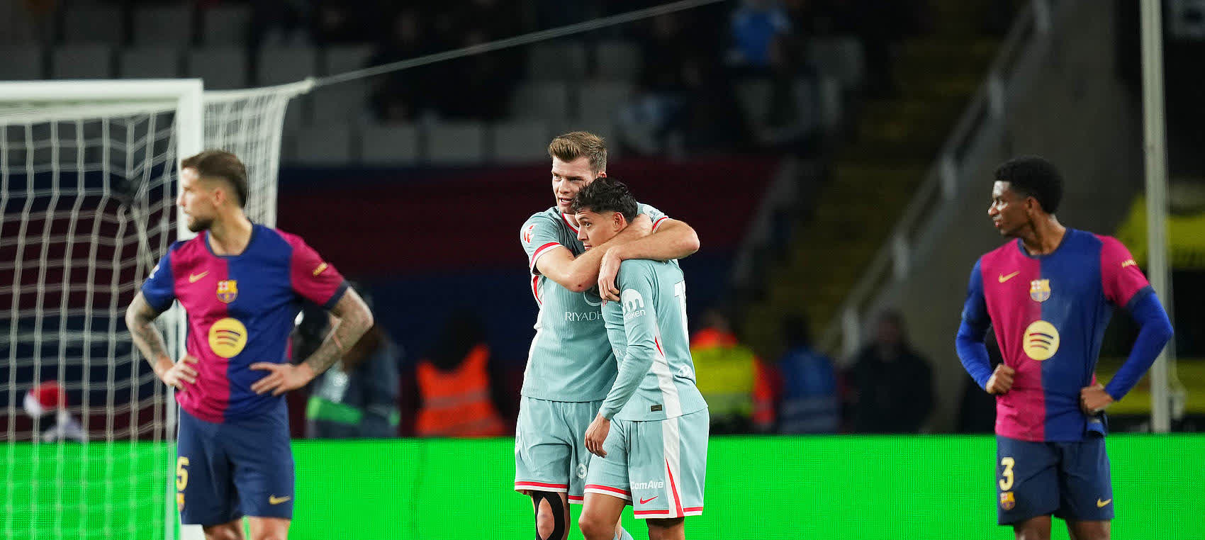 开云体育下载-包含巴尔干球队联手作战，客场逼和强敌实现稳定的词条