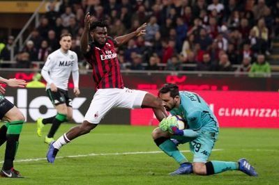 包含乌迪内斯逼平对手，暂时保持中游位置的词条