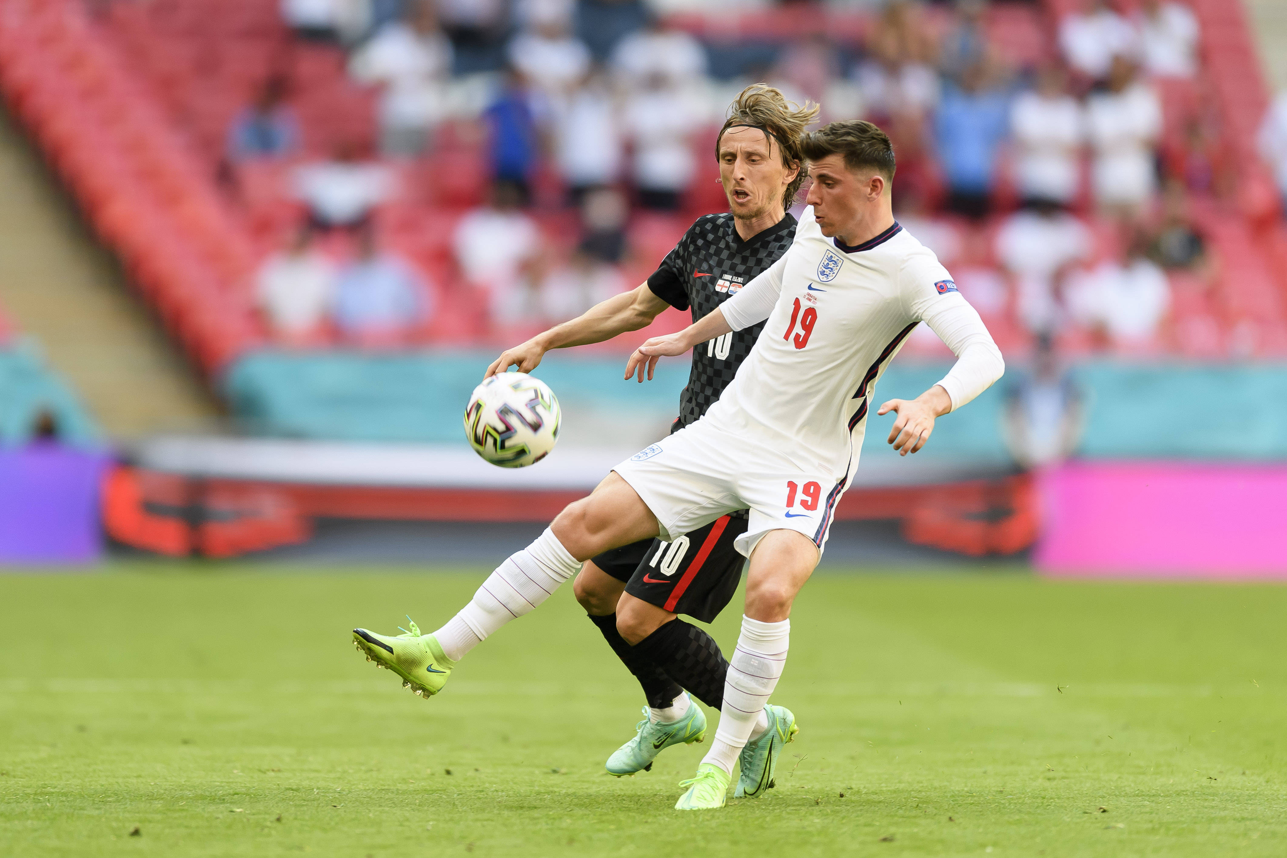 开云体育下载-斯洛伐克-击败塞尔维亚，球队发挥出色，全力备战下一场比赛的简单介绍