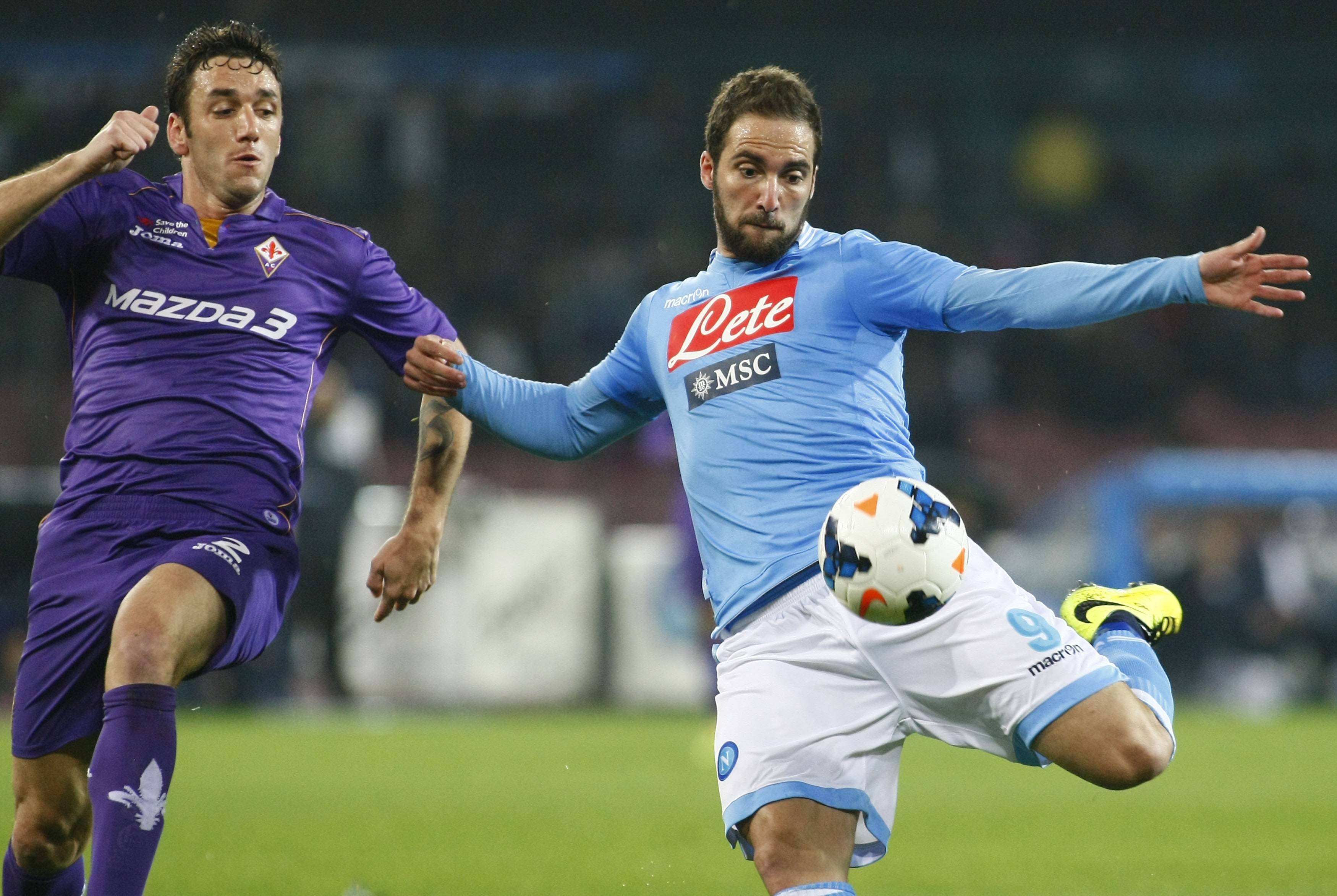 开云体育下载-尤文图斯客场不敌那不勒斯，遭遇失利