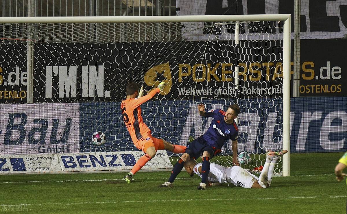 利物浦陷入低谷,南安普顿守住主场 利物浦陷入低谷,南安普顿守住主场