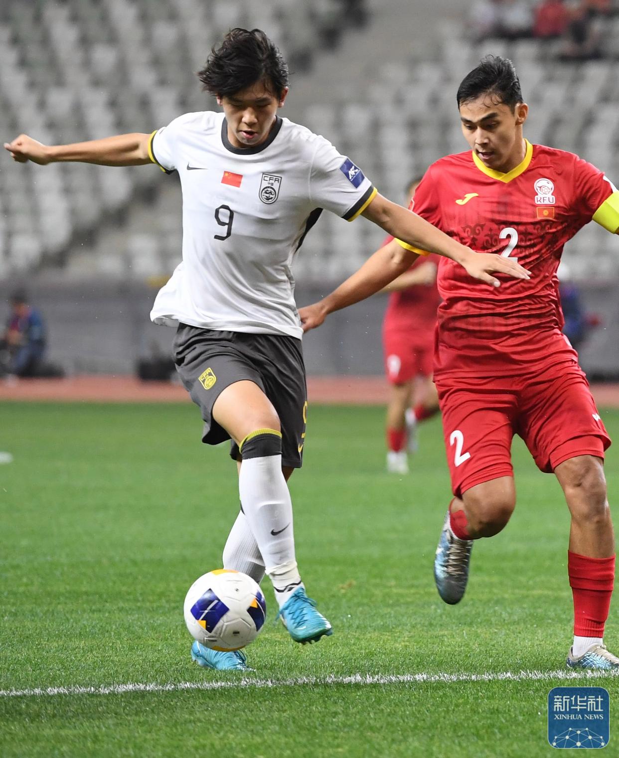 弱肉强食！足球亚洲杯赛场上精彩纷呈的简单介绍