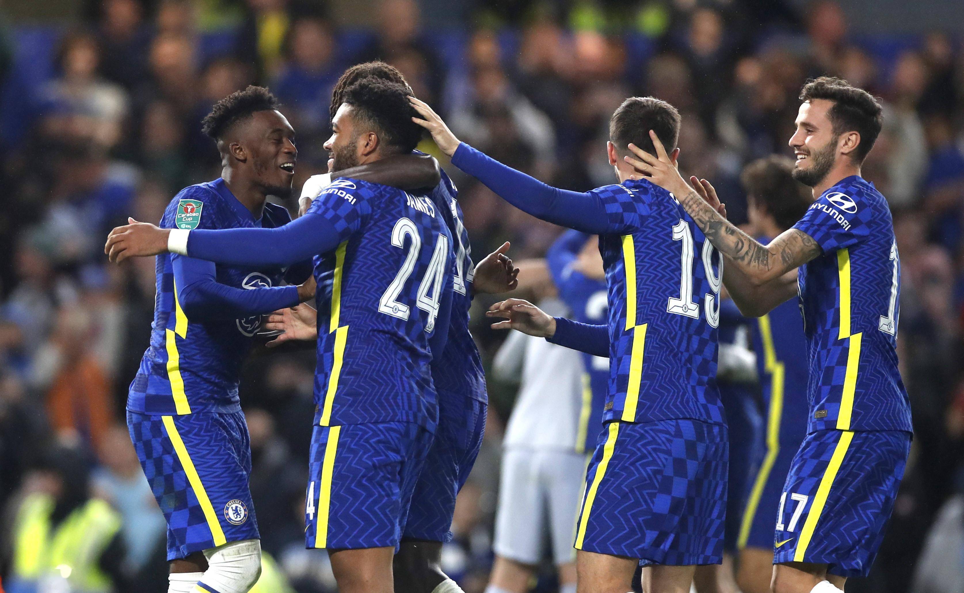 南安普顿主场大胜伯恩利，英超保级形势好转的简单介绍