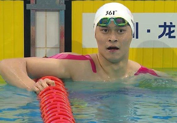 开云体育在线-亚洲游泳新星在自由泳比赛中获得铜牌实力不凡的简单介绍