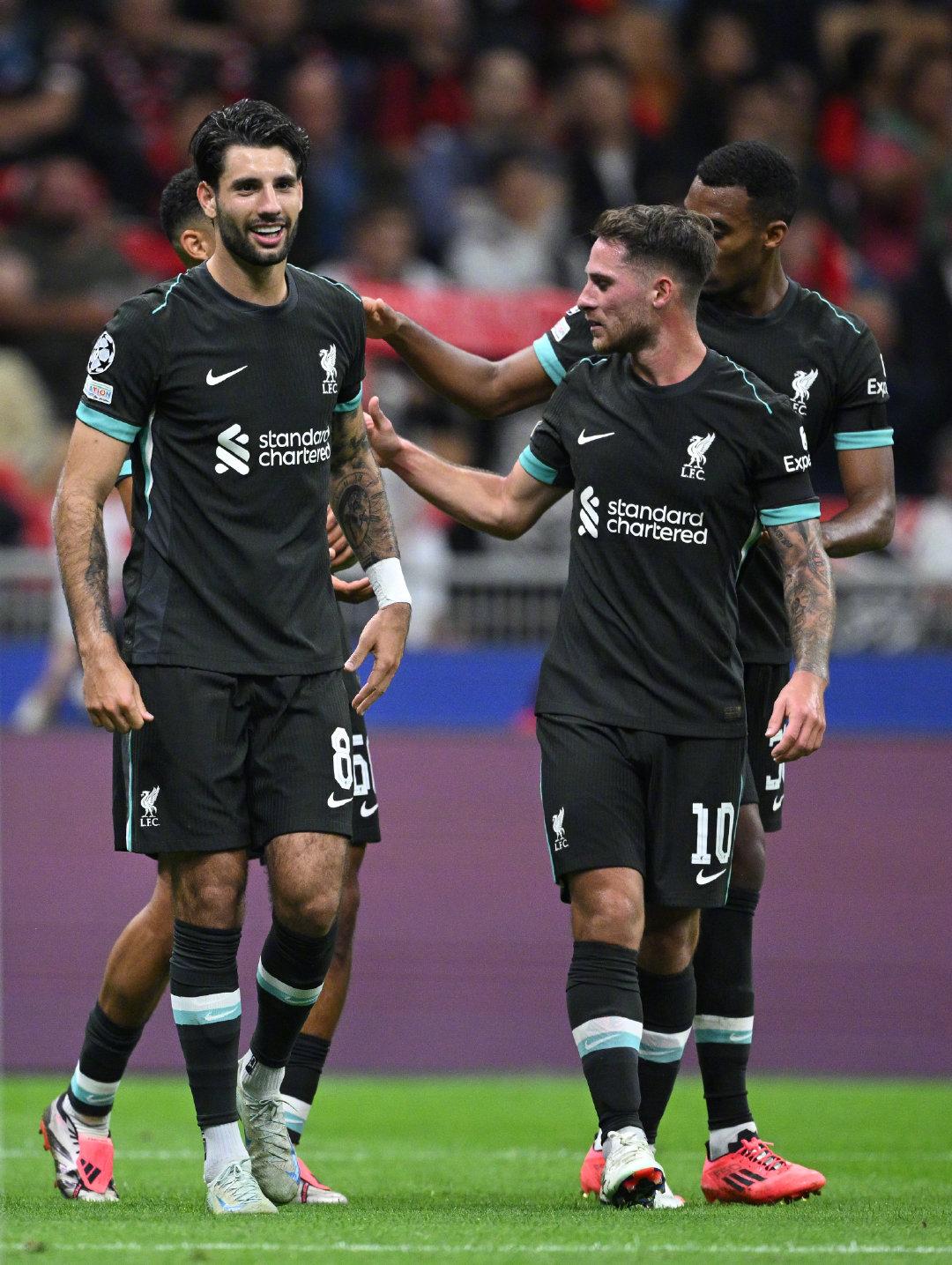 开云APP-包含AC米兰前锋连续两场破门，助球队获胜的词条