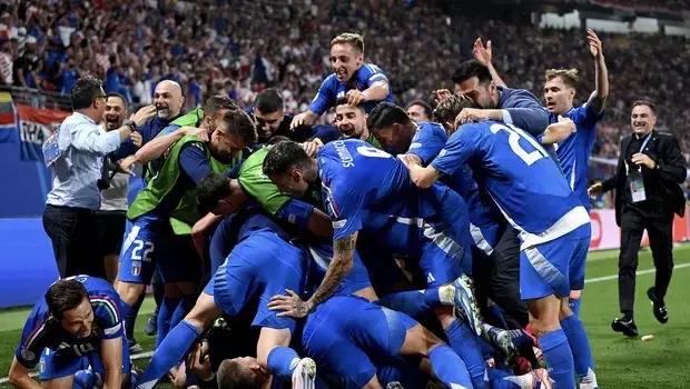 克罗地亚队在洲际锦标赛中一路高歌猛进，晋级决赛的简单介绍