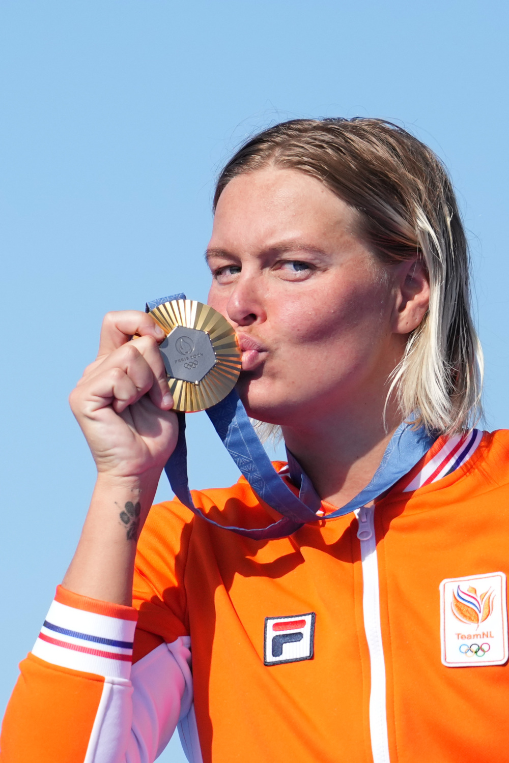 开云体育app-荷兰运动员在游泳项目中取得冠军