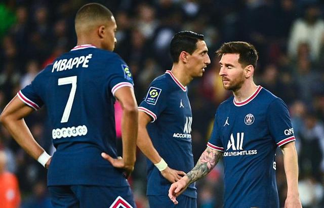 兰斯客场惨败斯特拉斯堡,积分下滑的简单介绍 兰斯客场惨败斯特拉斯堡,积分下滑的简单介绍