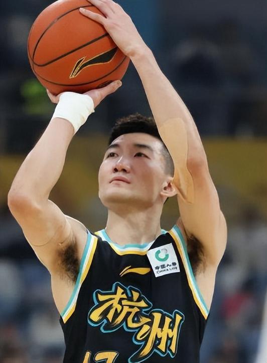 开云体育APP下载-广东直面福建，争夺胜利的较量