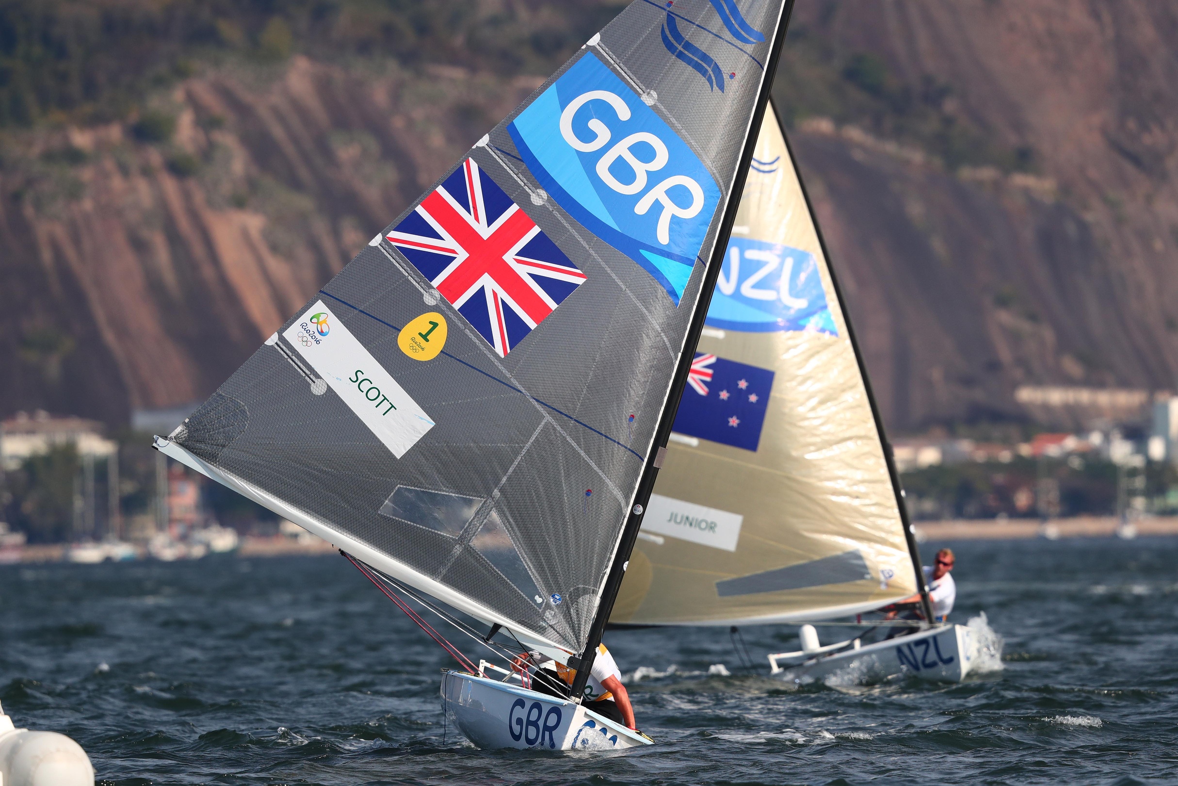 开云APP-新西兰选手斩获第一，水上项目比赛傲人表现