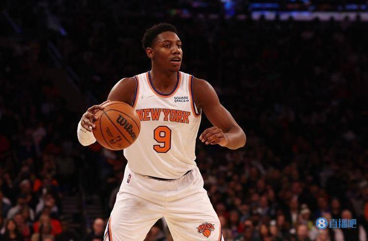 尼克斯轻取热火，巴雷特发挥出色