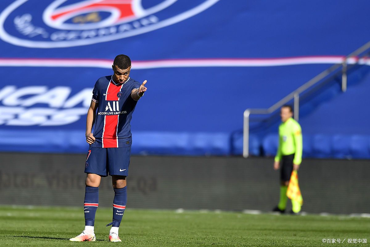 开云体育官方网站-纪录得分王再次霸气登场，法国职业足球秀出不俗技术的简单介绍