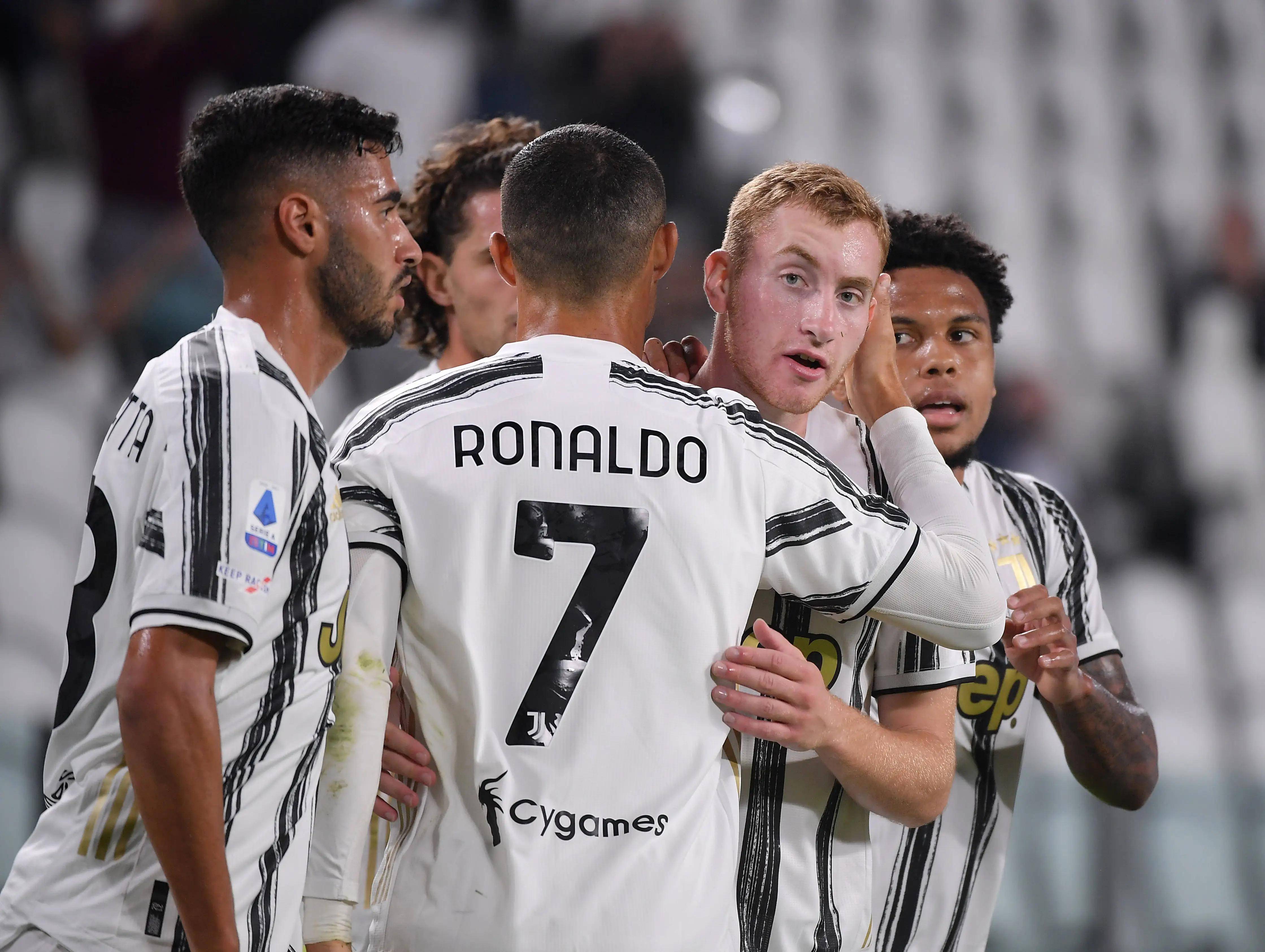 尤文图斯连胜，稳居意甲榜首