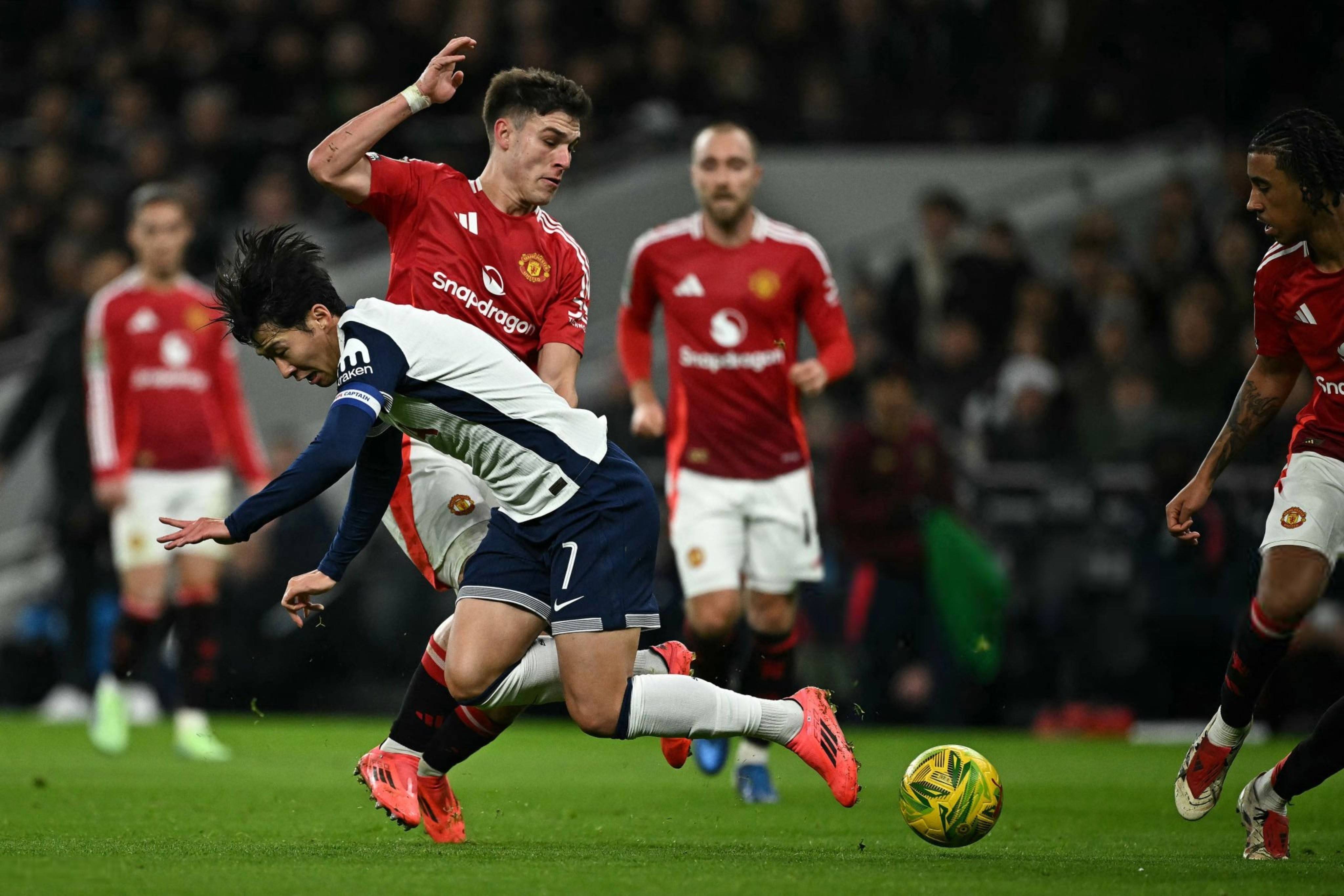 比利亚雷亚尔战平热刺,晋级欧联杯半决赛的简单介绍 比利亚雷亚尔战平热刺,晋级欧联杯半决赛的简单介绍