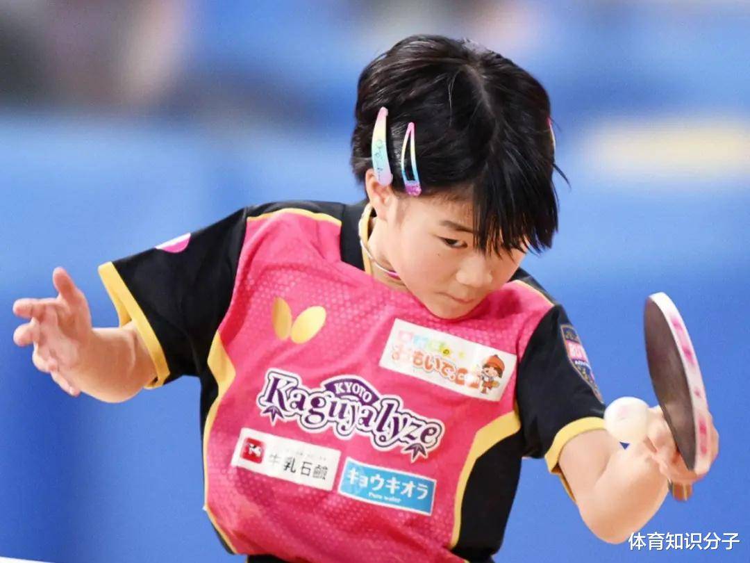 日本体操队大放异彩，团体赛夺金