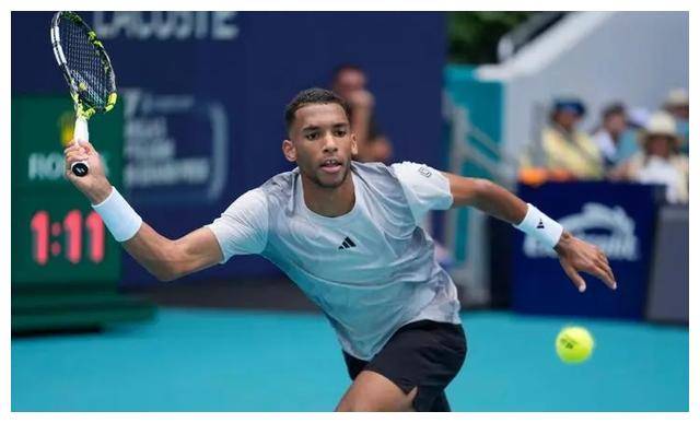 出色！阿尔及利亚女足队伍崭露头角的简单介绍