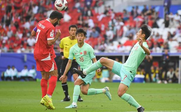 豪强对决或将改变亚洲足坛格局 豪强对决或将改变亚洲足坛格局