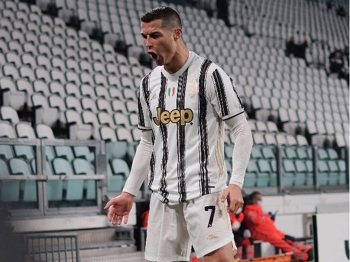 开云体育app-关于尤文图斯逆转克罗托内，保持领先优势的信息