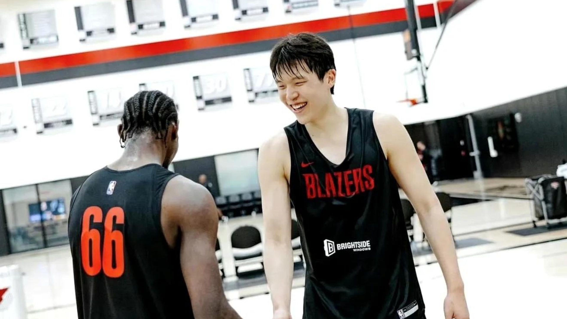 开云体育app-开拓者换帅重组阵容，冲击季后赛