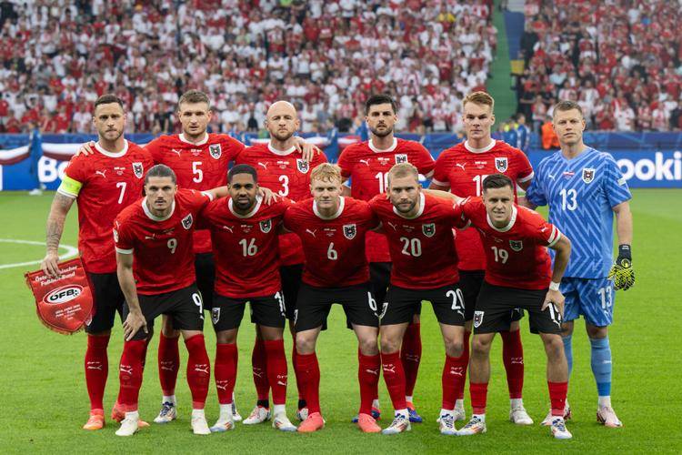 开云体育平台APP-西班牙大破塞尔维亚：轻松晋级十六强