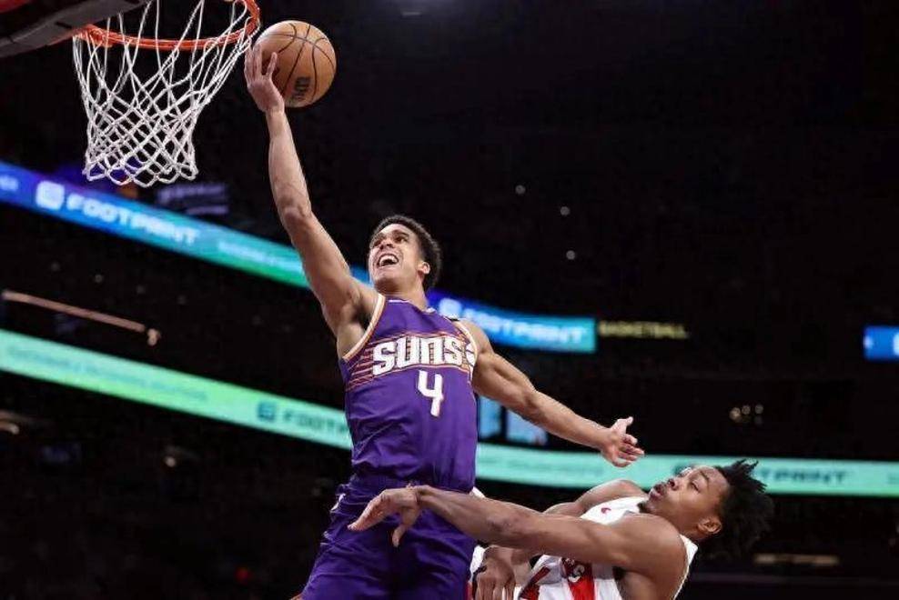 开云体育APP下载-猛龙外线新秀抢眼，全场出战高效贡献的简单介绍