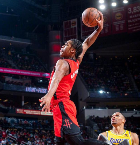 篮网双星联手!全队迎来四连胜 篮网双星联手!全队迎来四连胜