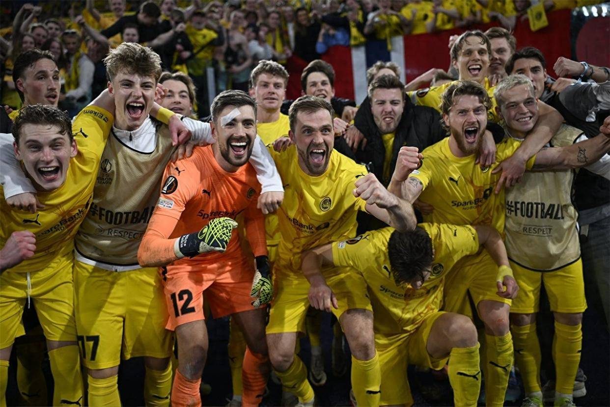 关于瑞士队凭借点球大战胜利，成功晋级欧洲杯四强的信息