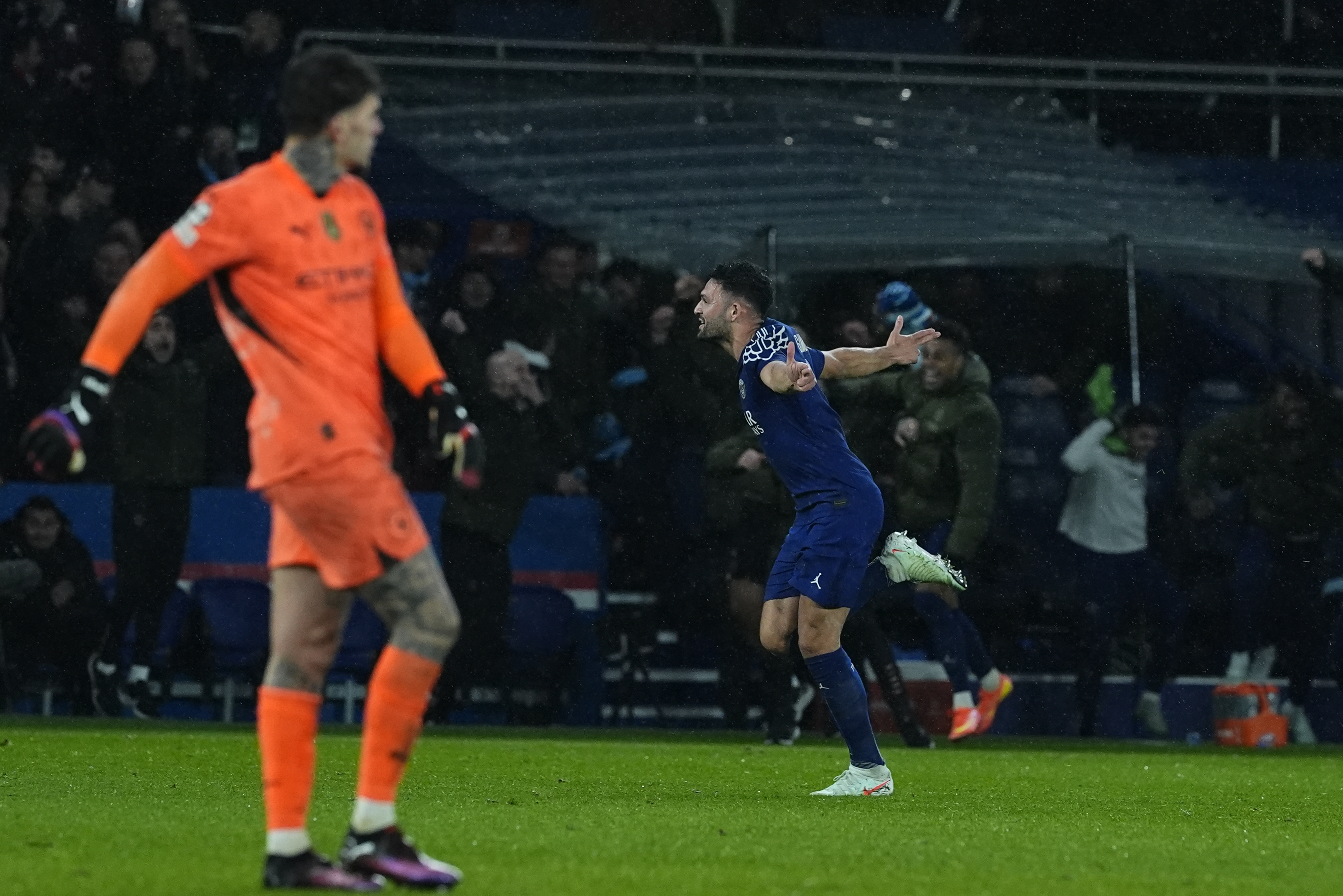 包含巴黎圣日耳曼双杀拜仁,成功晋级欧冠四强!的词条 包含巴黎圣日耳曼双杀拜仁,成功晋级欧冠四强!的词条