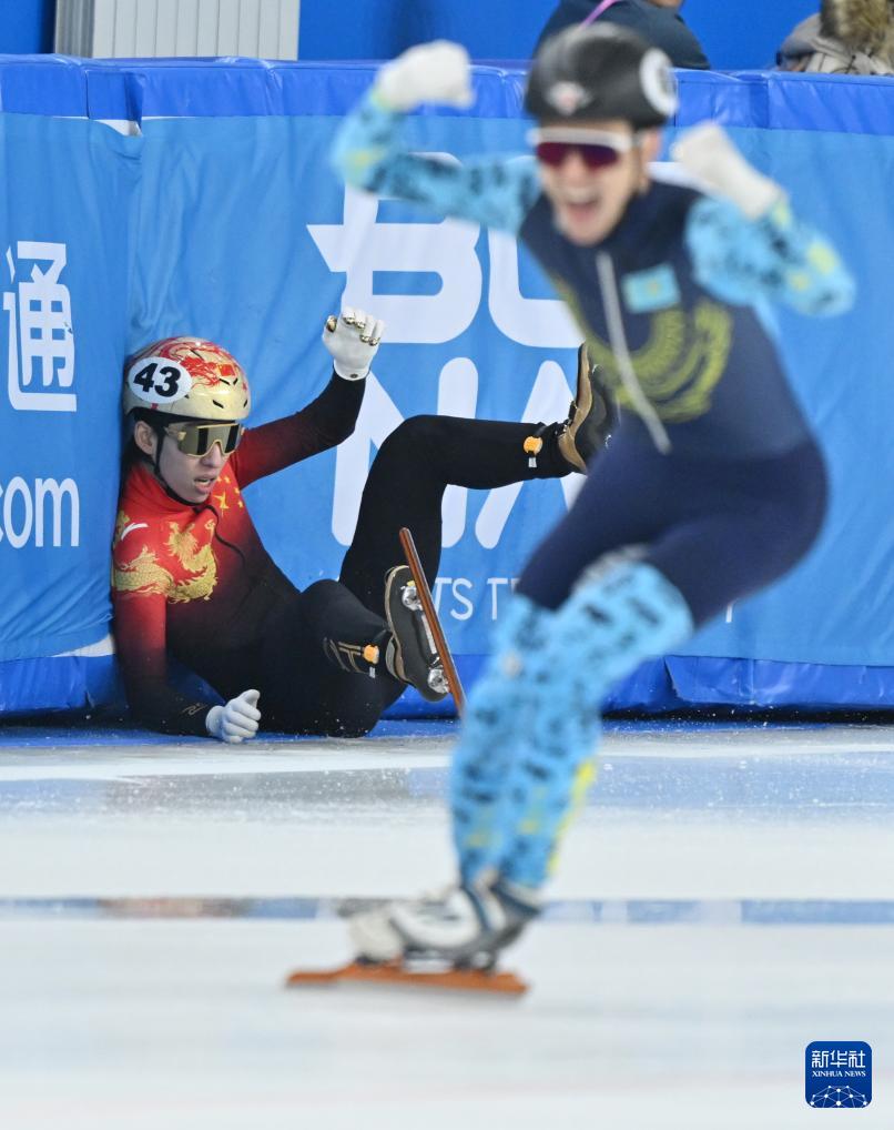 步步为营！球队在比赛中谋求突围