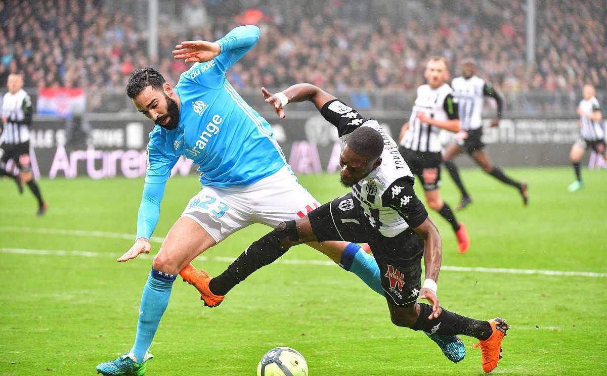 开云体育app-马赛主场击败里昂，豪取胜利