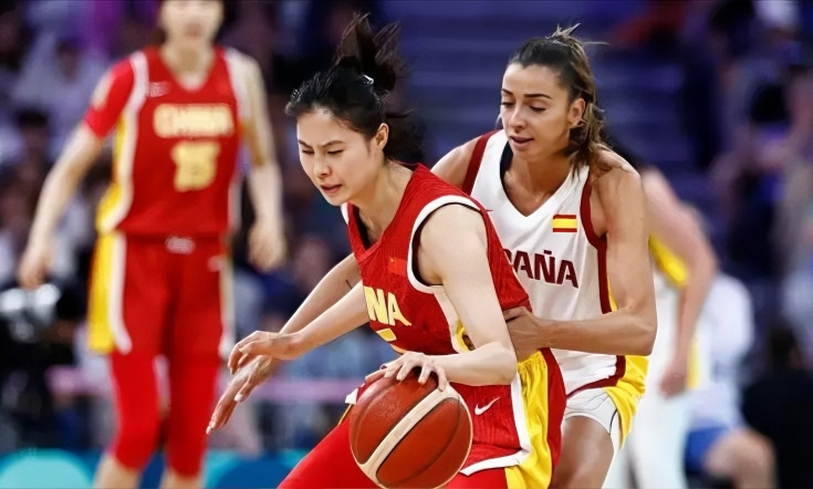 意大利女篮惜败美国，止步奥运八强