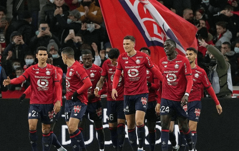 里尔客场力克桑普保持法甲领先位置的简单介绍