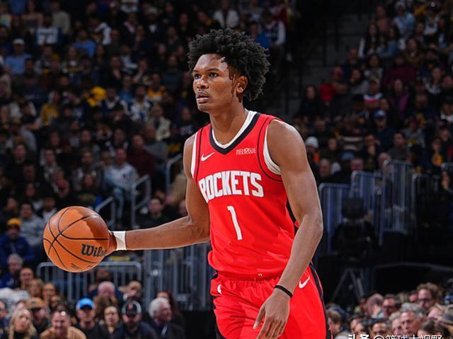 面对火箭，火箭上演胶着一战的简单介绍