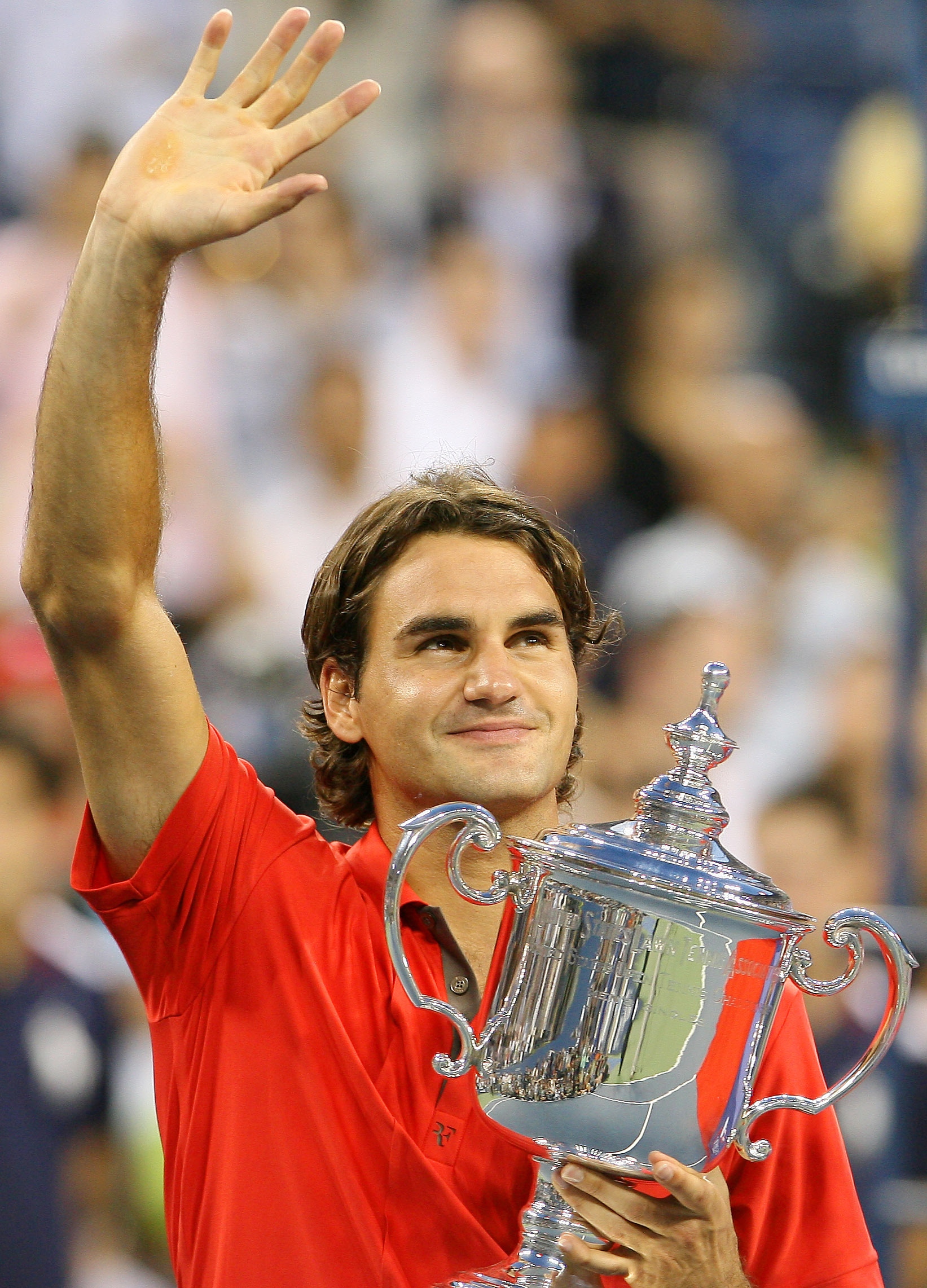 费德勒在迪拜的比赛中逆转