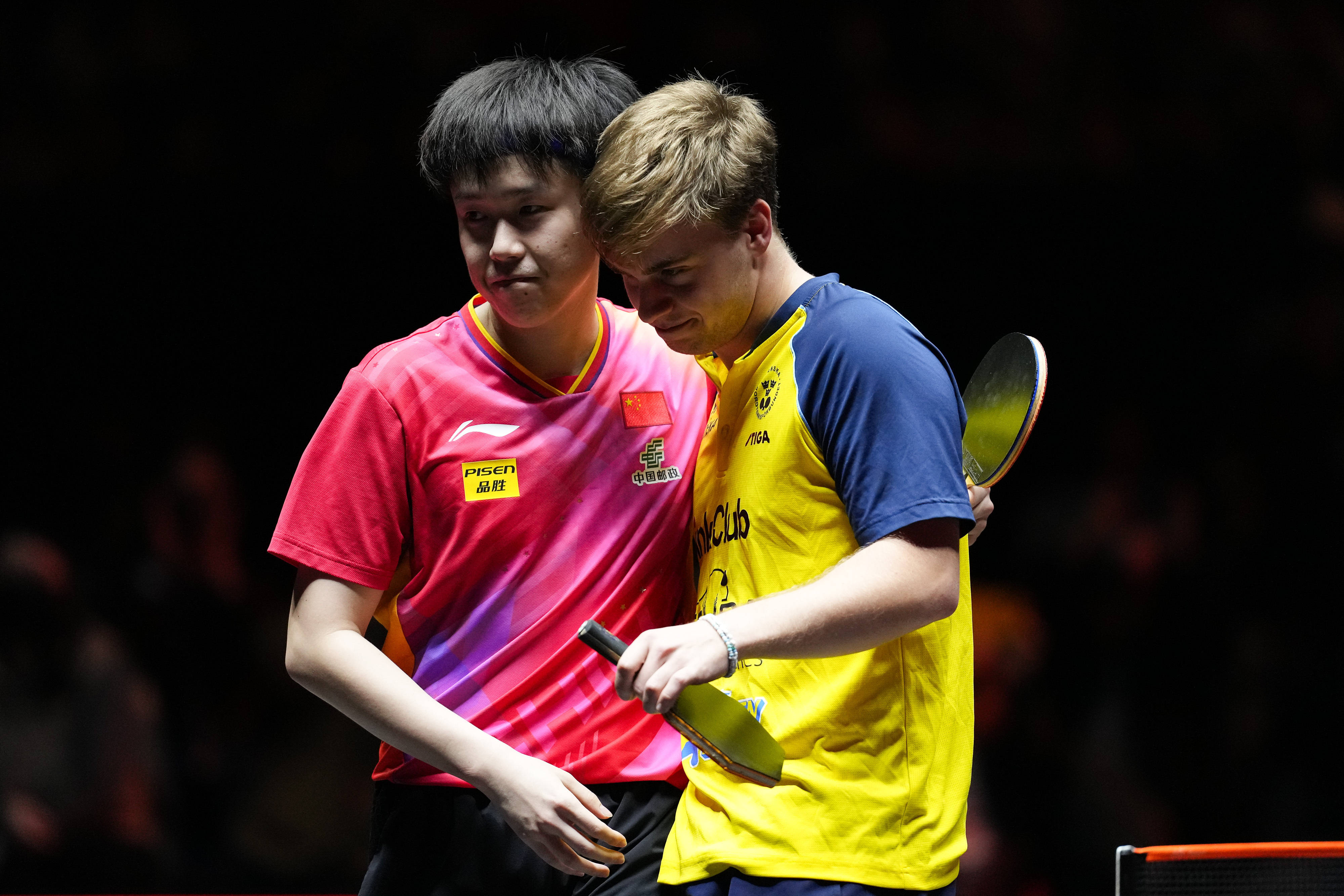 开云体育下载-包含羽毛球赛事中国乒战胜对手成功伤退的词条