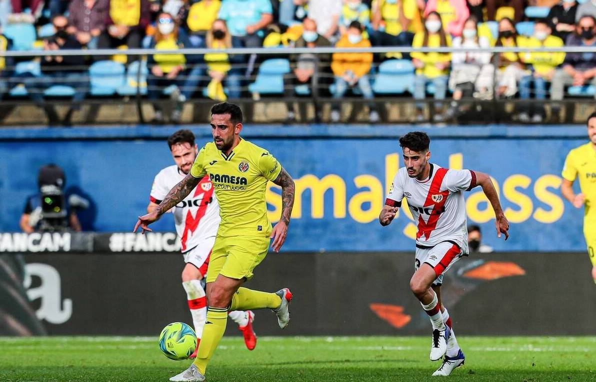 比利亚雷亚尔客场逼平埃瓦尔，保持不败战绩的简单介绍