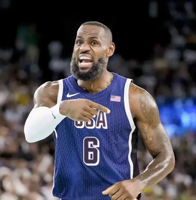 河南男篮勇夺客场胜利，全队表现抢眼