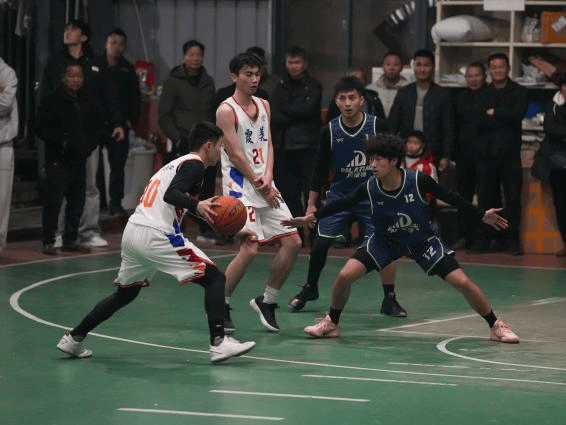 开云体育APP下载-包含全球篮球爱好者在线观看白热化比赛的词条