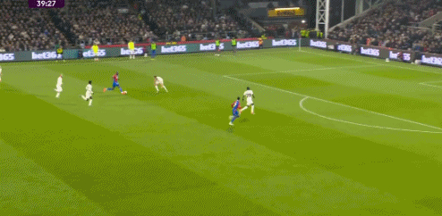 开云体育中国-关于曼联主场迎战水晶宫，冲顶积分榜的信息