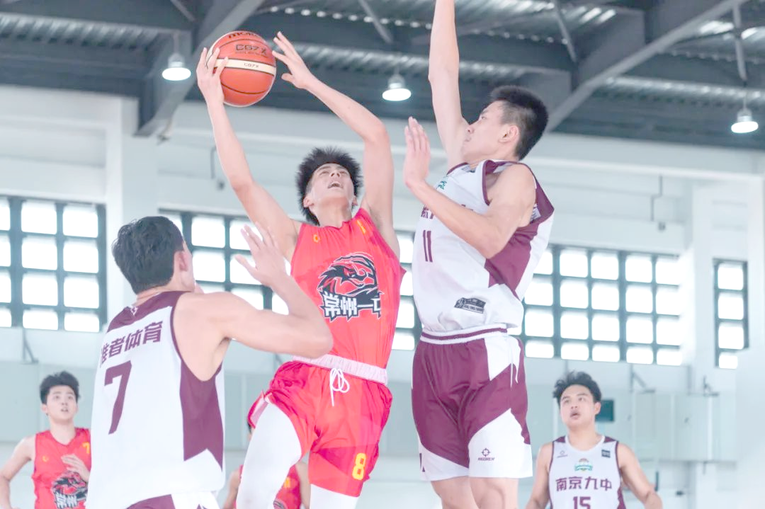 开云体育-青年篮球赛迎来全国巅峰对决