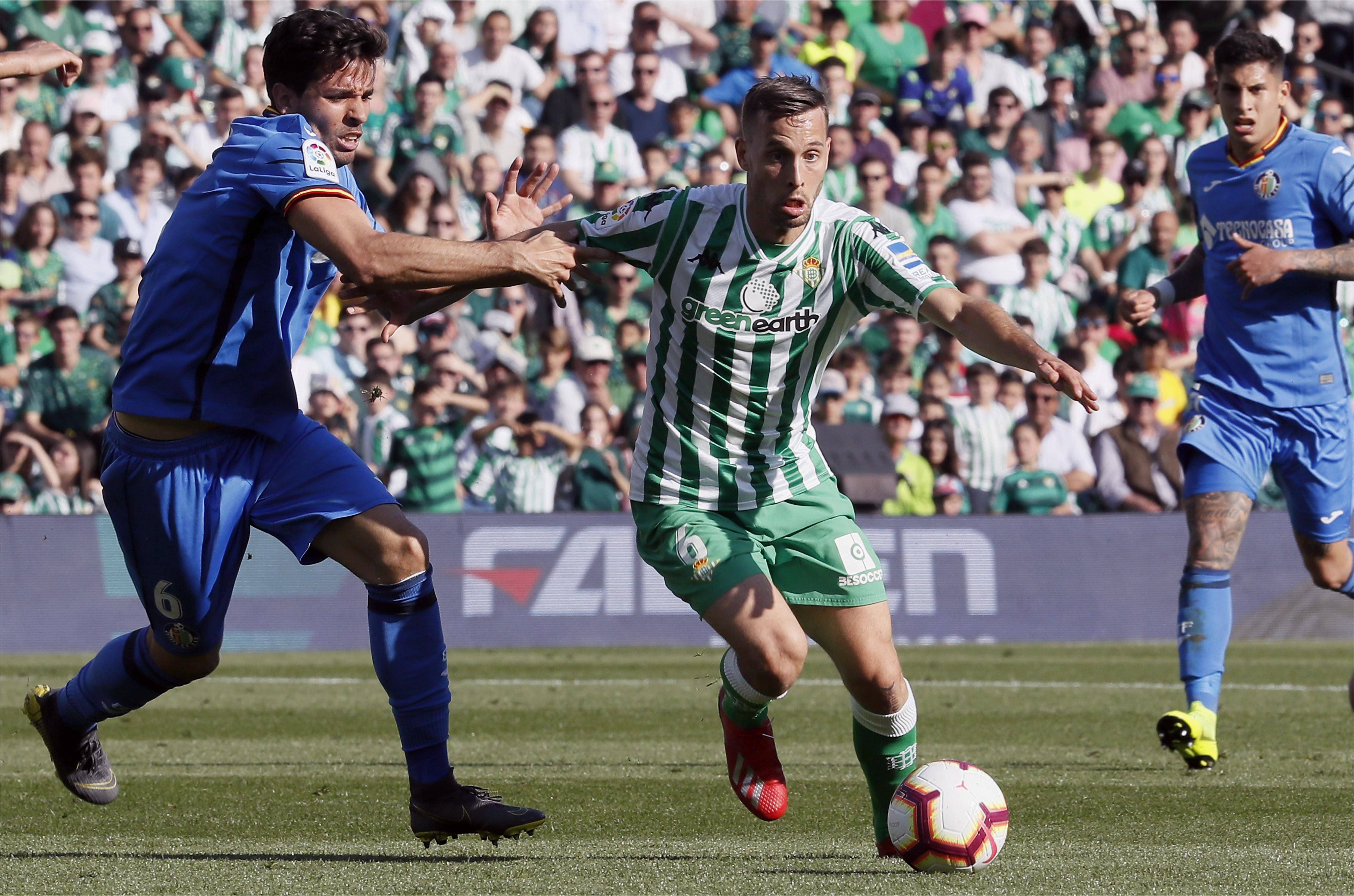 关于格拉纳达球队踢出精彩表现，取得令人瞩目的胜利的信息