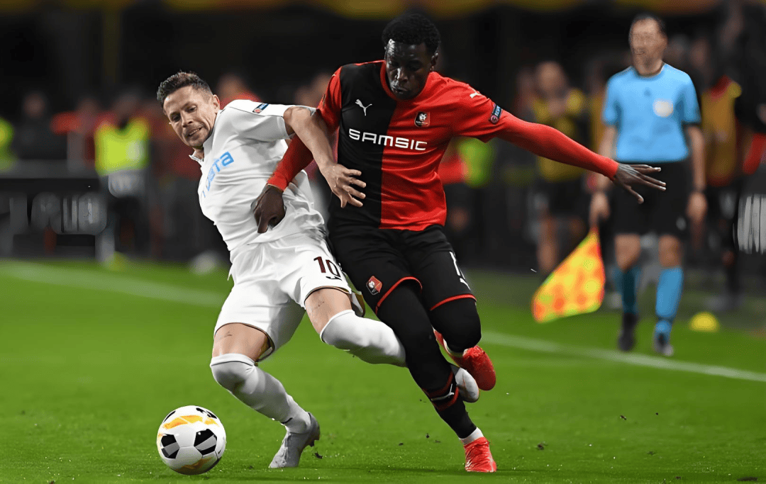 南特挺立战线，法甲赛季有望绽放光彩的简单介绍