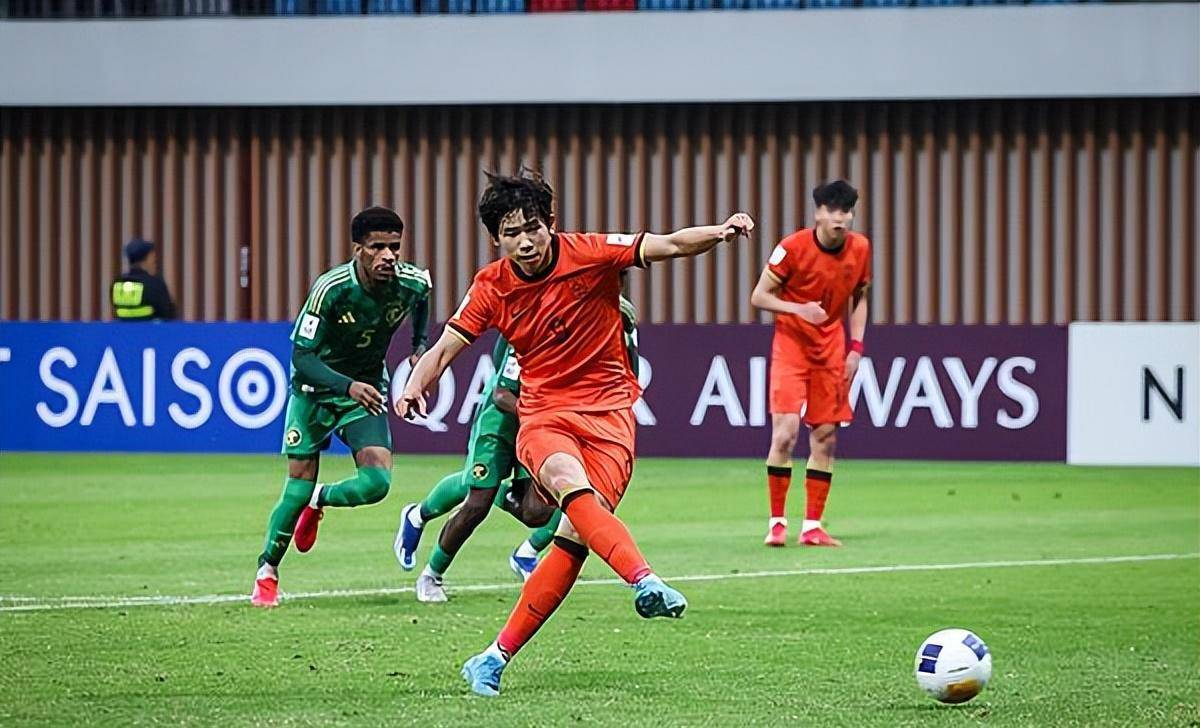 关于亚洲杯热身赛连胜，东亚球队势如破竹的信息